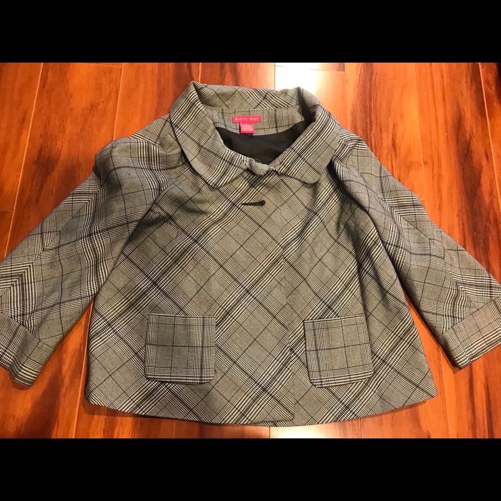 Black white plaid swing jacket